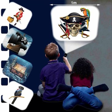 E2058_Pirate_Torch_Lifestyle_kids_RGB.jpg