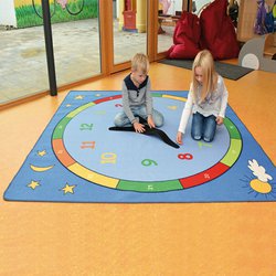 koberec_hodiny_ 200x200cm_hra_s_cisly_a_barvami_B120582_2.jpg