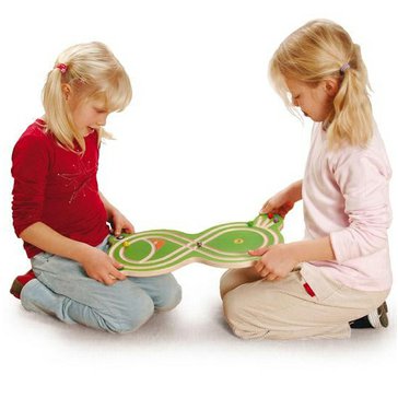 Žába - dřevěná hra na jemnou motoriku a koordinaci