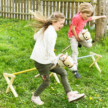 Překážková dráha pro hobby horsing a agility