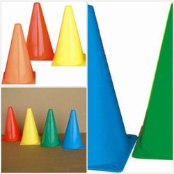 Kužel bez otvorů 30 cm - pro sport fotbal, hokej a trénink agility