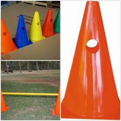 Kužel s otvory 23 cm - pro sport fotbal, hokej a trénink agility