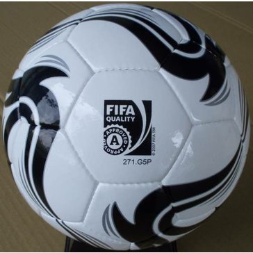 Fotbal MATCH 5 FIFA - vysoce kvalitní a odolný míč