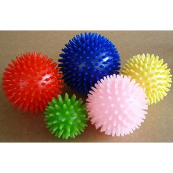 Ježek MULTI 10 cm - míček s bodlinkami pro masáž rukou, nohou i zad