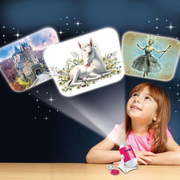 Dětský projektor "Pohádkové motivy" a noční světlo pro klidné usínání