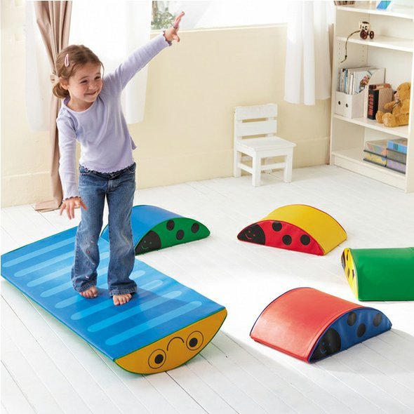 Lesní slavnost - 5 dílná sestava k rozvoji rovnováhy a koordinace