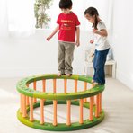 Balanční kruh - dětská průlezka a překážková dráha