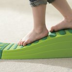 Trápí Vaše dítě ploché nohy?  Poznejte řešení, které Vás bude bavit!