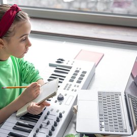 Elektronické nástroje