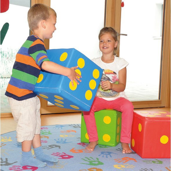 velka-hraci-kostka-modra-hra-a-sedacka-pro-deti-B110240_1.jpg