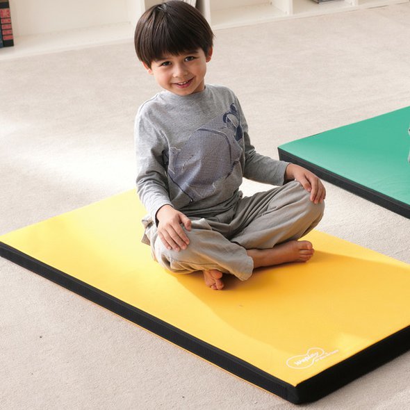 Gymnastická žíněnka žlutá - suché zipy po obvodu pro spojování