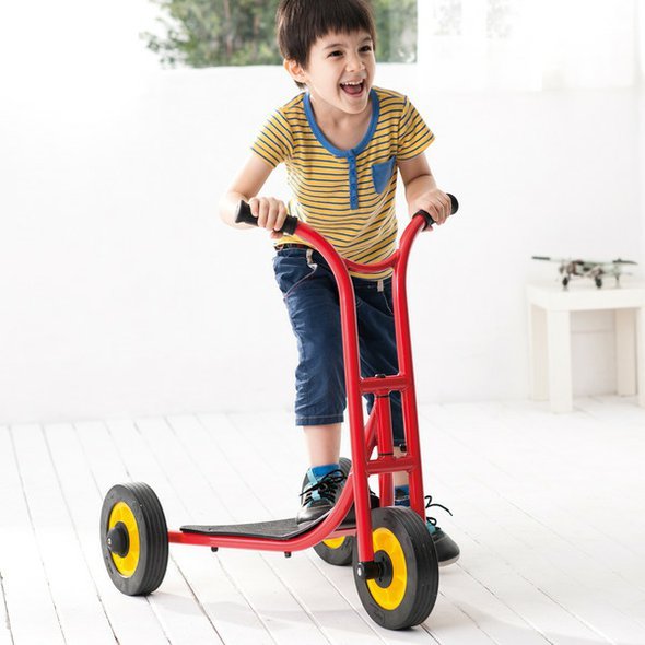 Koloběžka se třemi koly - pro školská zařízení, certifikát TÜV